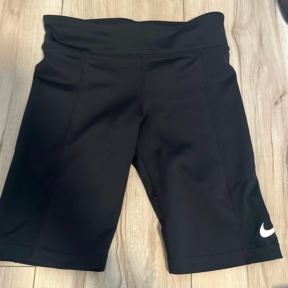Girls Nike Bike Shorts Size X-Small